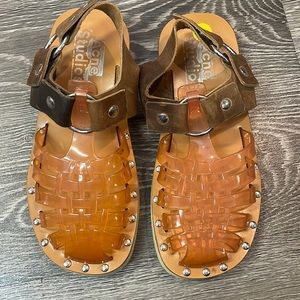 Acne Studios Jelly Cage Stud Sandas